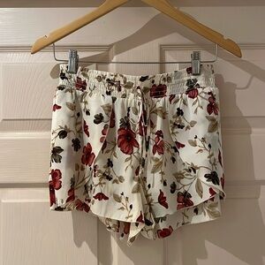 American Eagle - flowy short